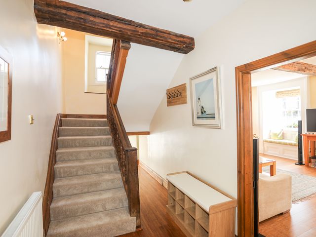 Above Deck - 1090037 - photo 5