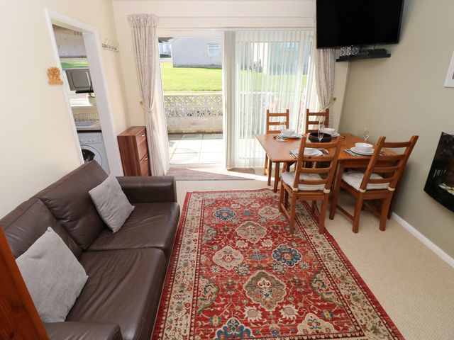 Bayview Bungalow - 1090039 - photo 2