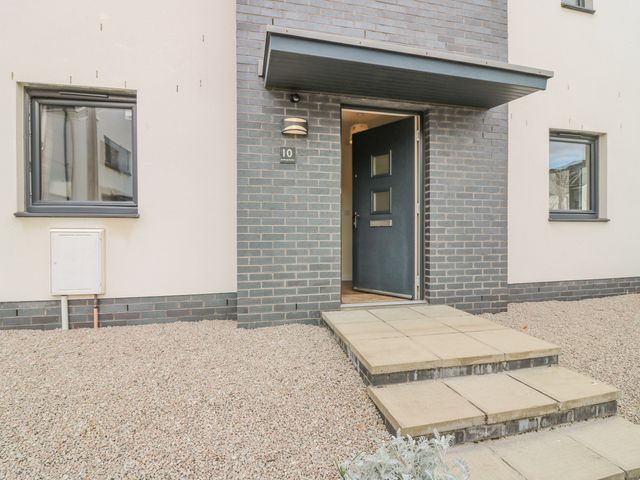 10 Goodhope Gardens - 1091060 - photo 2