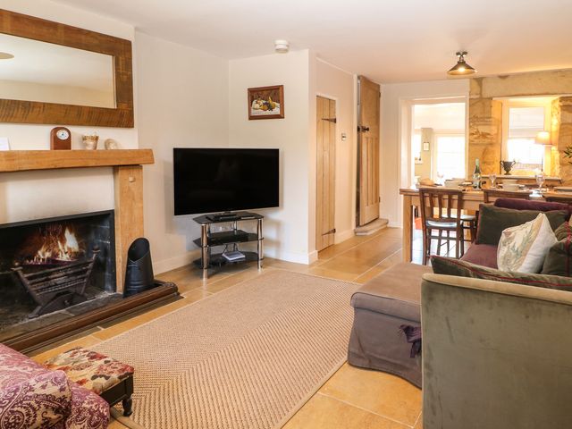 Green Pump Cottage - 1091323 - photo 3