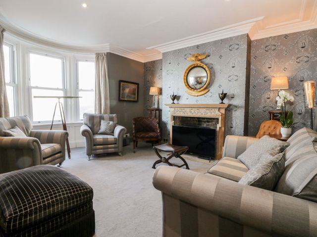 Highview - 1091614 - photo 2