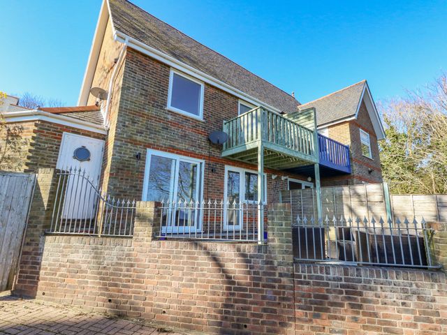 Castle Cove Cottage - 1092544 - photo 3