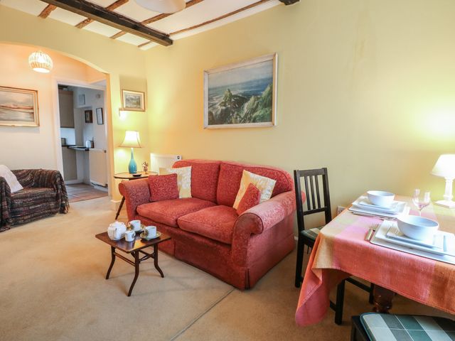 6 Church Lane - 1093098 - photo 5