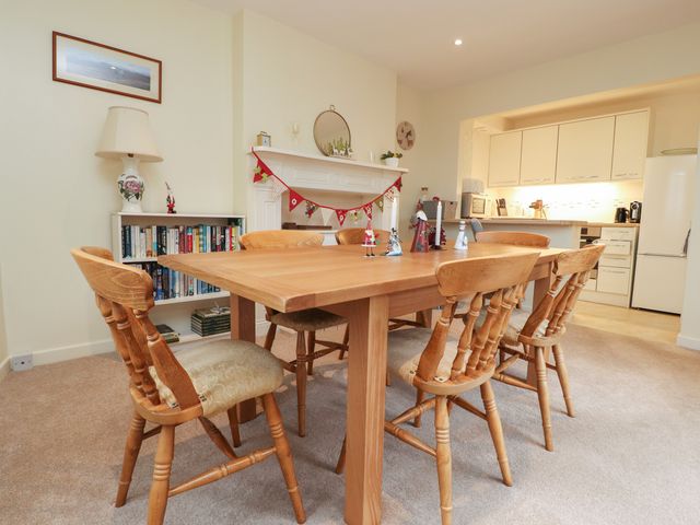 Coach House Cottage - 1093504 - photo 4