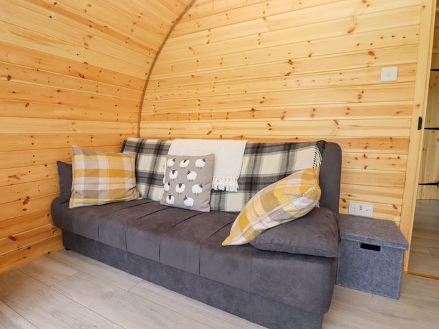 Meadow Lodge @ Berrys Place Farm - 1093688 - photo 5