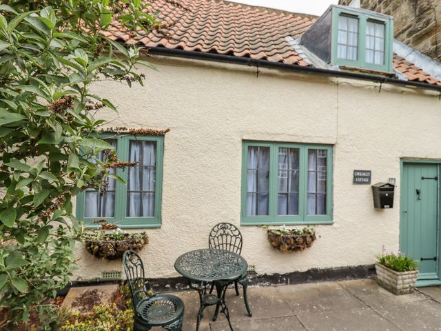 Cholmley Cottage - 1093715 - photo 2