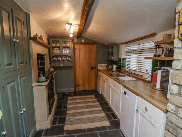 Cholmley Cottage - 1093715 - photo 5