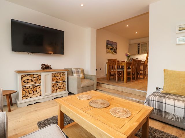 Delabere Road - 1093731 - photo 5
