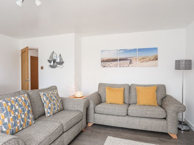 31 Beach Road - 1094141 - photo 5
