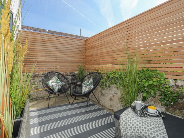 15 Rosemary Lane - 1094801 - photo 1 