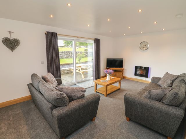 New Elm Tree Farm - 1094988 - photo 3