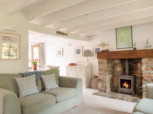 Oyster Cottage - 1095825 - photo 3