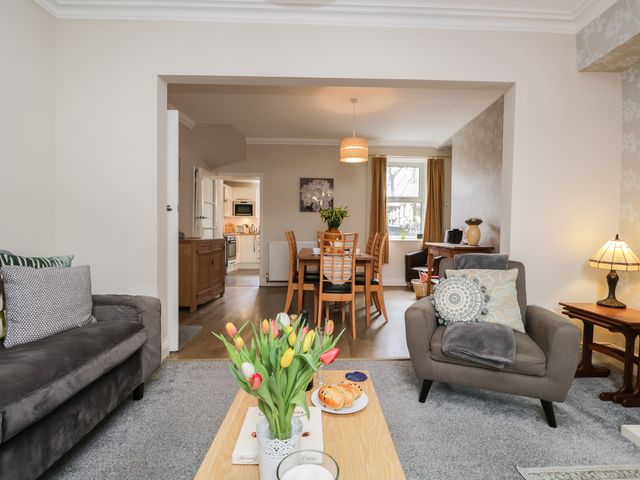 Bank House - 1095829 - photo 3