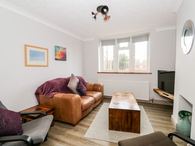 57 Southend Road - 1097700 - photo 3