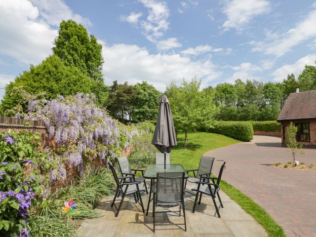 The Stables - 1098248 - photo 2