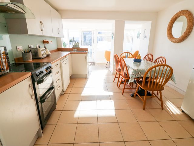 Malltraeth Cottage - 1099757 - photo 4