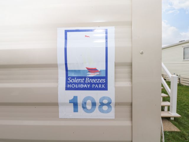 Solent Breezes, Caravan 108 - 1099969 - photo 2