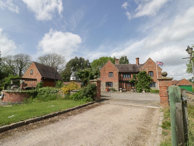 Rowlands House - 1100092 - photo 2