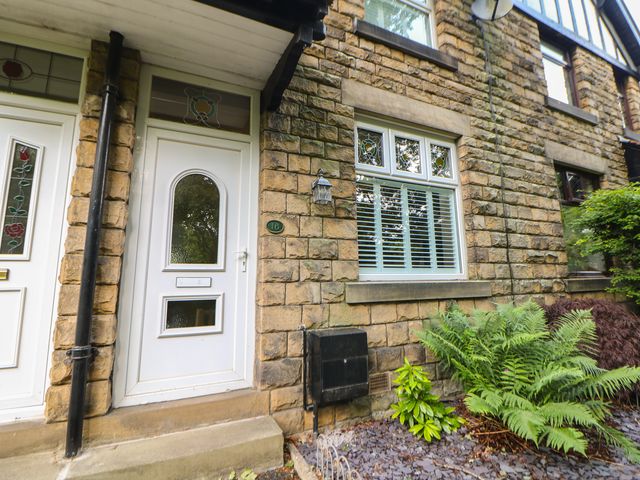 16 Oak Bank - 1101016 - photo 2