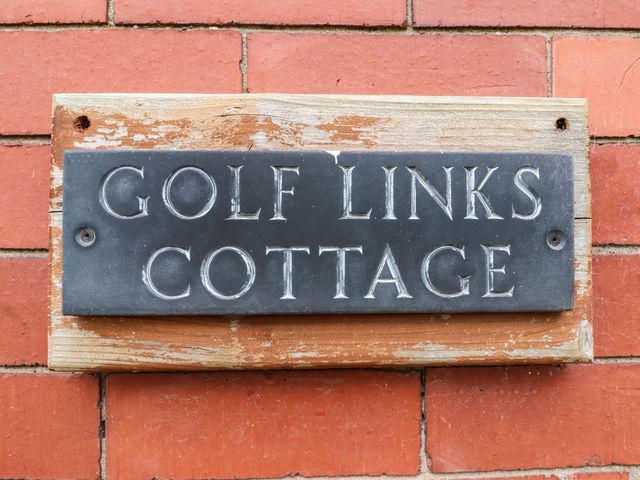 2 Golf Links Cottages - 1101388 - photo 2