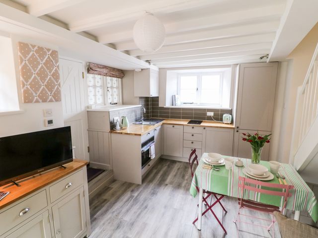 1 Manor Cottage - 1102755 - photo 4