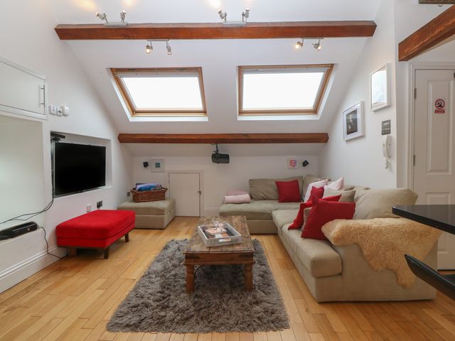 Apartment 2, Gorwel Glas - 1102958 - photo 2