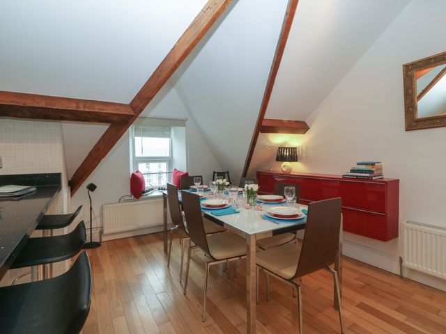 Apartment 2, Gorwel Glas - 1102958 - photo 5