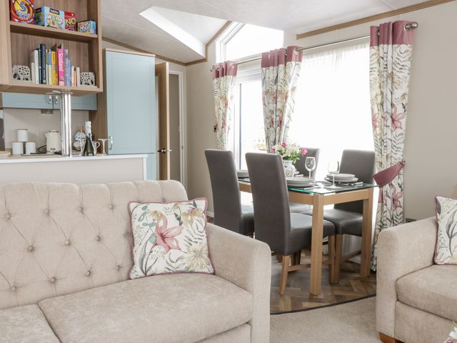 Serena Lodge - 1103426 - photo 5