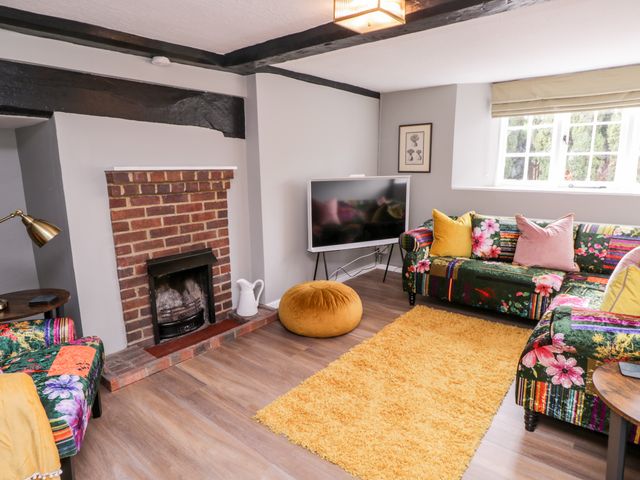 Battel Hall Cottage - 1103881 - photo 3