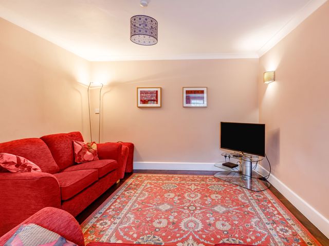 11 Beech Road - 1105244 - photo 5