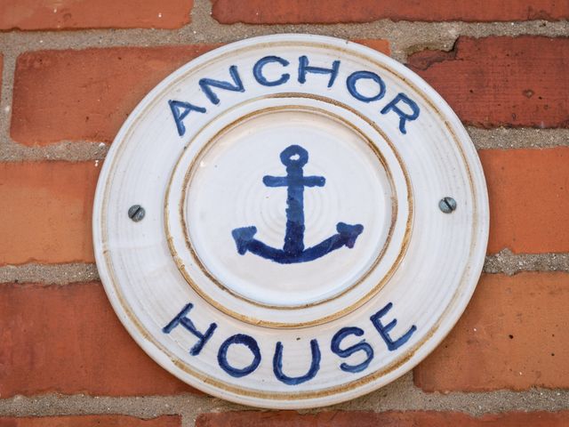 Anchor House - 1105510 - photo 2