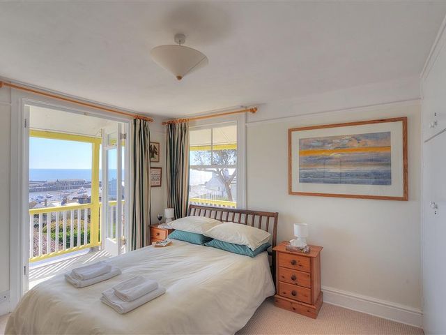 2 Harbour Heights - 1105820 - photo 2