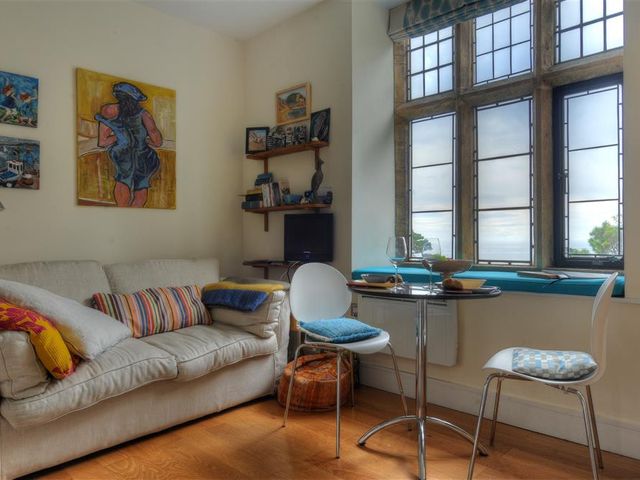 6 Coram Tower - 1105851 - photo 5