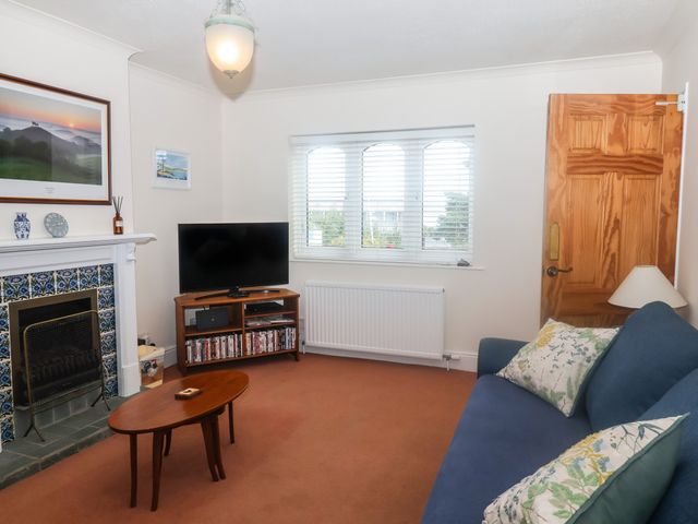 2 Kersbrook Gardens - 1105868 - photo 2