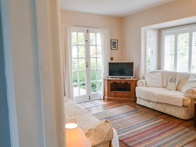The Bolthole - 1105899 - photo 2
