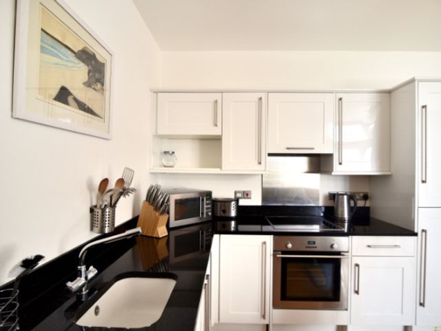 5 Coram Tower - 1105928 - photo 3