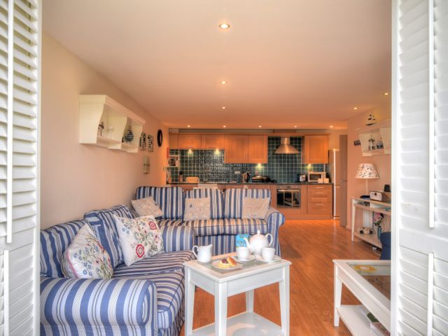 2 Buckfields - 1106012 - photo 4
