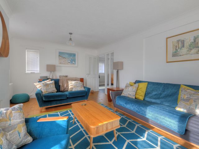 High Cliff Cottage - 1106253 - photo 3