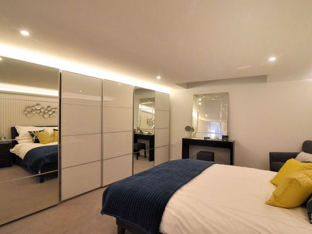 3 Grove Mews - 1106539 - photo 2