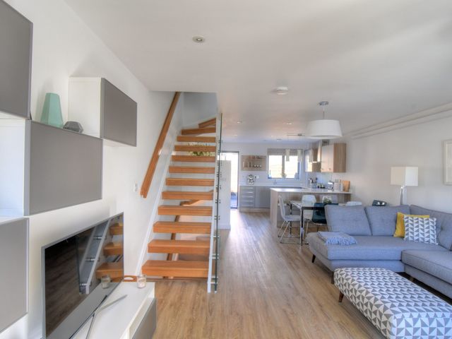 3 Grove Mews - 1106539 - photo 4