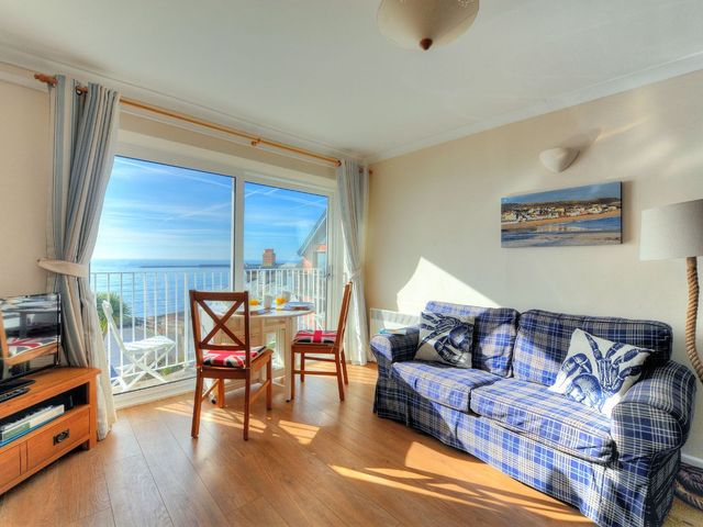 6 Bay View Court - 1106598 - photo 3