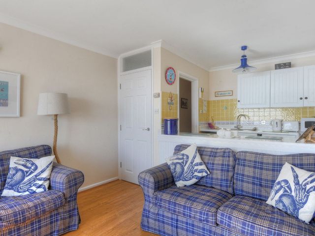 6 Bay View Court - 1106598 - photo 5