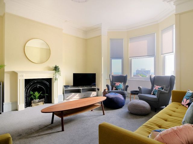 7 Seafield Road - 1106631 - photo 2