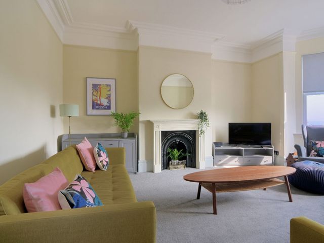 7 Seafield Road - 1106631 - photo 4