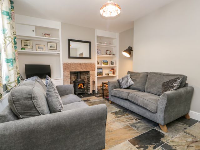 No.2 Waterloo Street - 1106900 - photo 3
