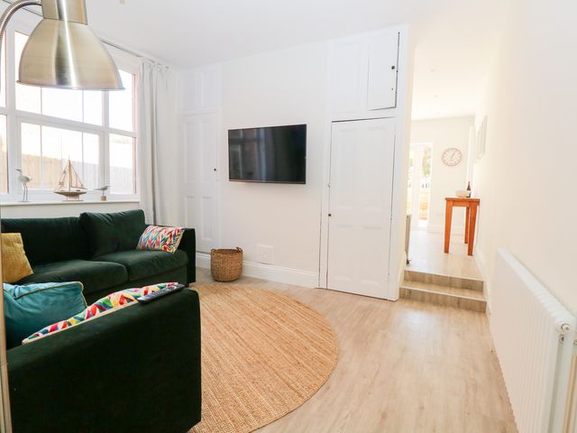 Flat 1 - 1106984 - photo 5