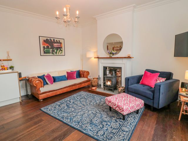8 Pedwell Way - 1107190 - photo 2
