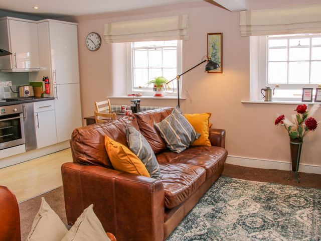 138C Old Star and Garter Mews - 1107543 - photo 3