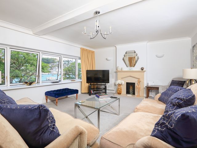2 Lee Court - 1108063 - photo 3