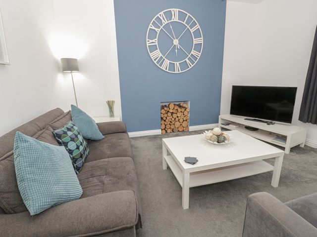 Apartment 2 - 1108960 - photo 3